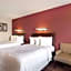 Super 8 by Wyndham Deerfield/Northbrook