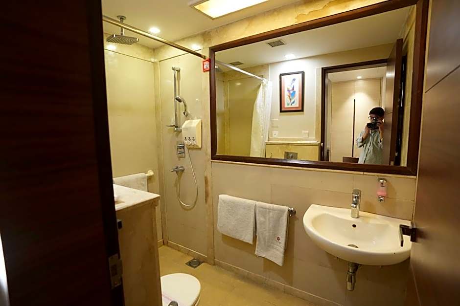 Amara Hotel Chandigarh