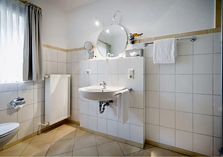 Single Room with Private Bathroom