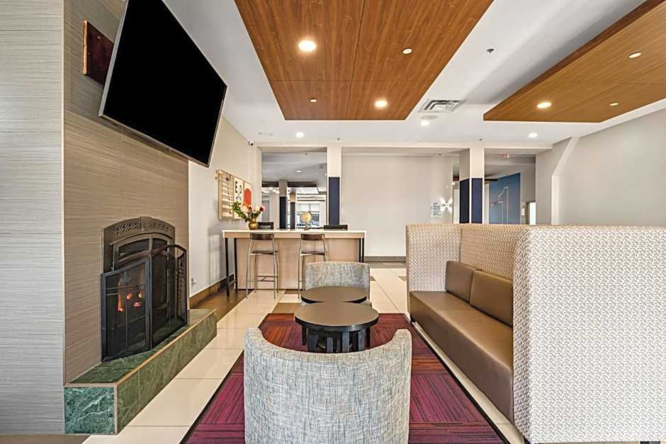 Holiday Inn Express Hotel & Suites-Edmonton South By IHG