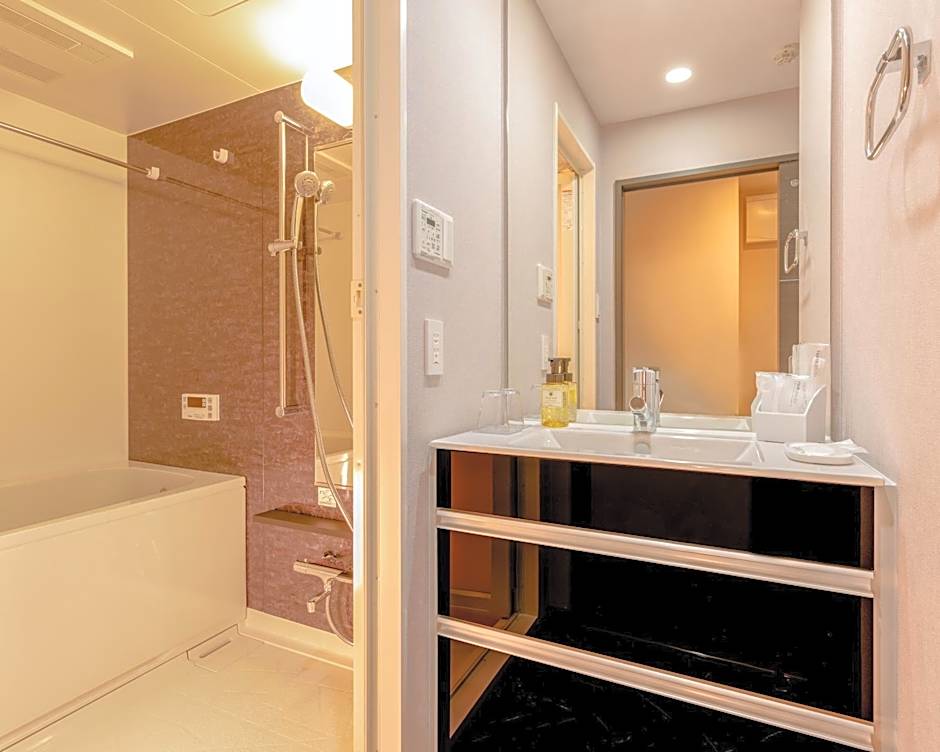 Zen Kyoto Apartment Hotel