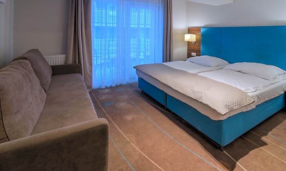 HolidayHomePL Aparthotel z balkonem przy plaży