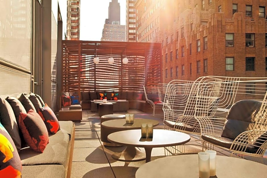 The Washington Hotel by LuxUrban