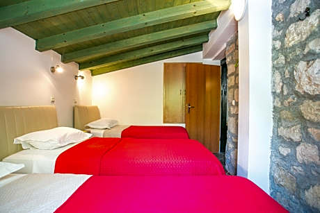 One-Bedroom Apartment with Terrace