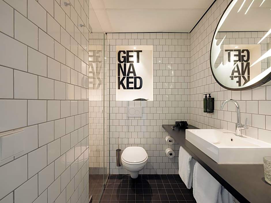 Conscious Hotel Amsterdam City - The Tire Station