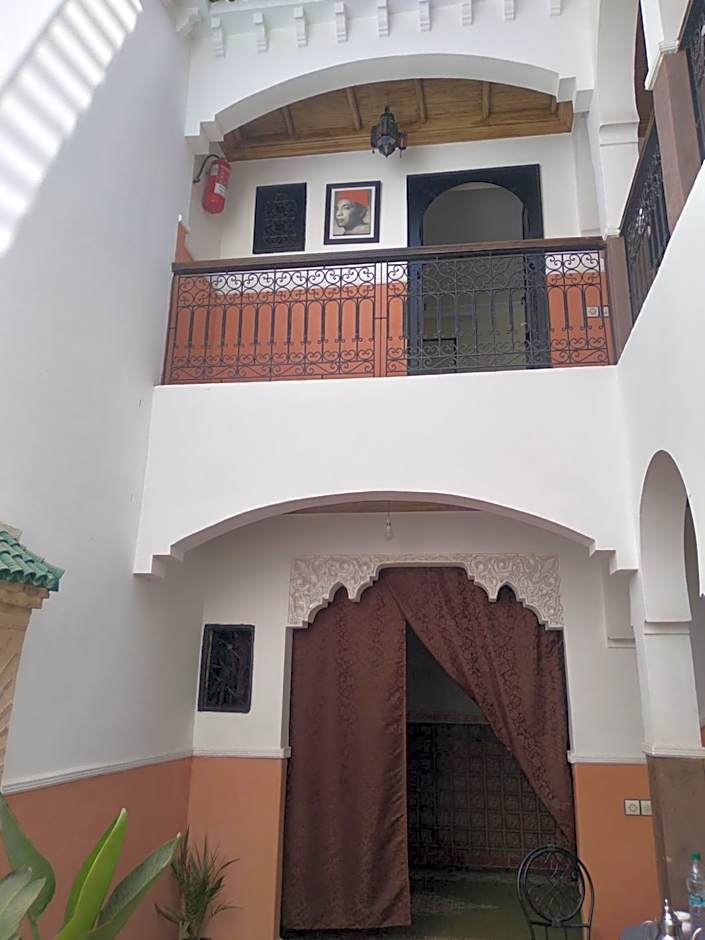 Riad 9 Derb El Bousnne