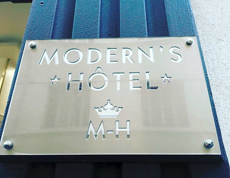 Modern's Hotel