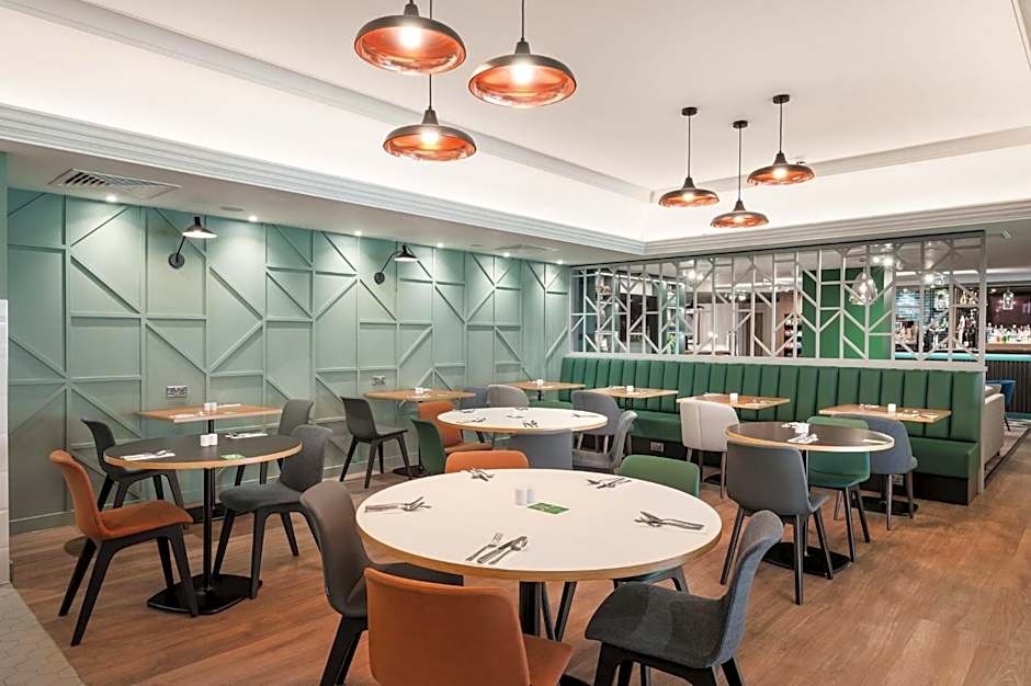 Holiday Inn Reading West By IHG