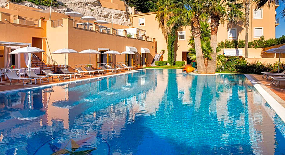 Hotel Punta Nord Est