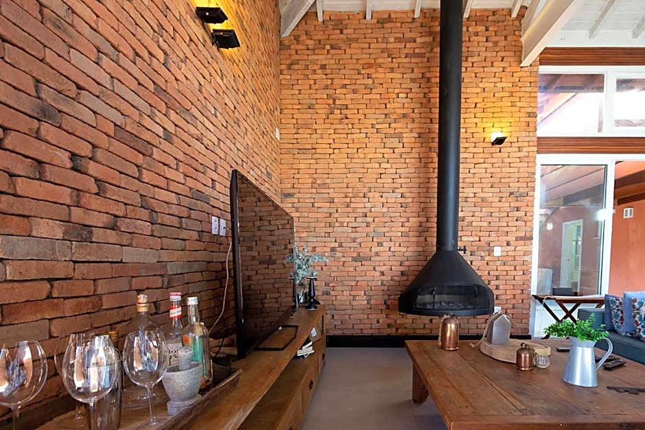 Búzios praia de Geribá, piscina e churrasqueira