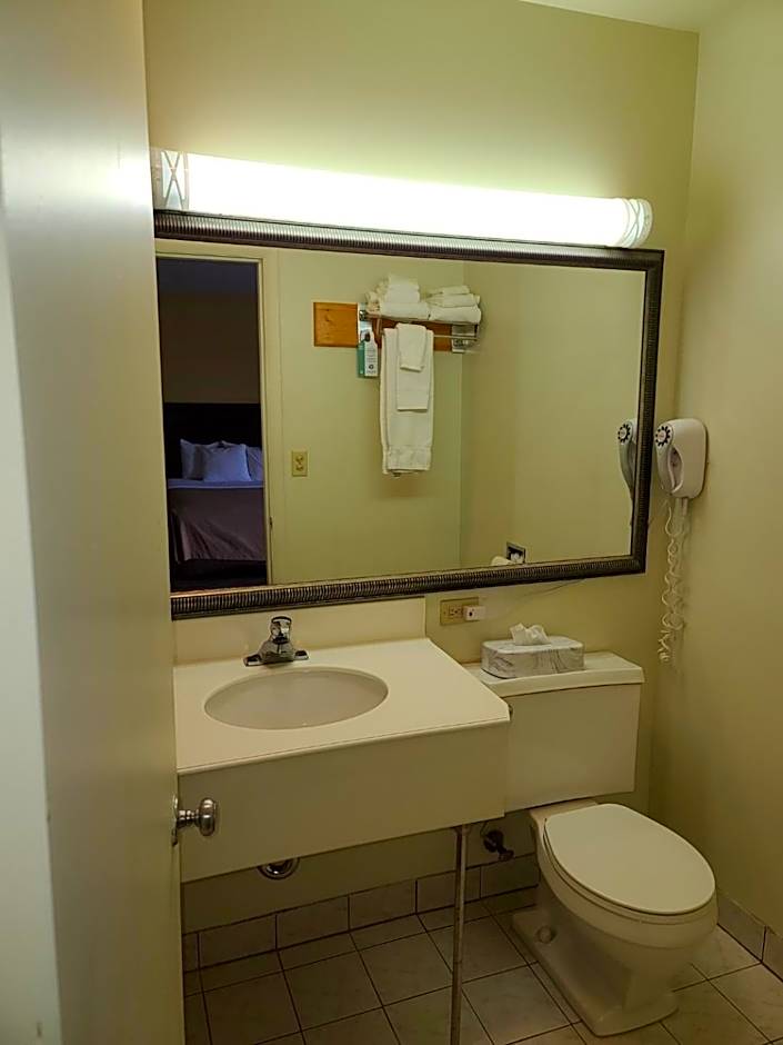 Budget Inn - Farmington