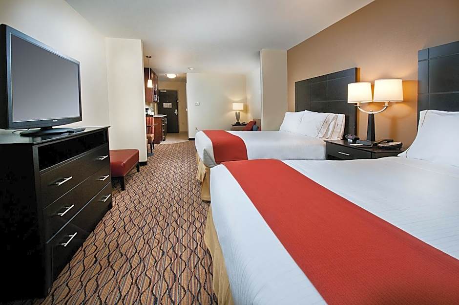 Holiday Inn Express Hotel and Suites Pearsall By IHG