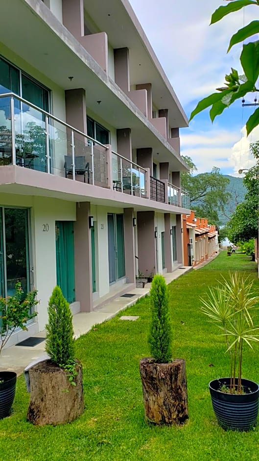 Hotel CaLu 2 en La Laguna, Santa María del Oro