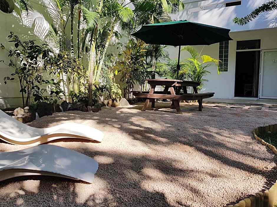 La Perla Holiday Apartments