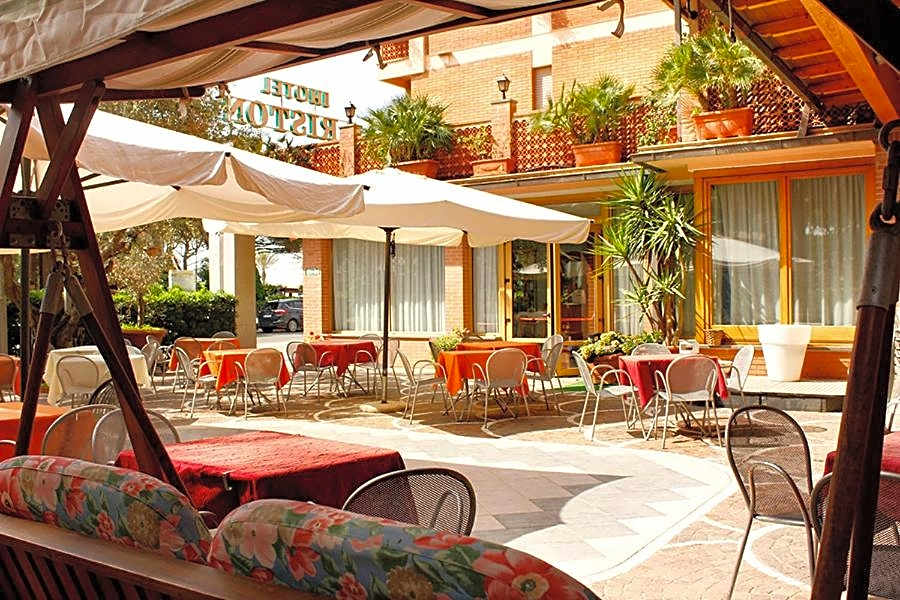 Hotel Ariston