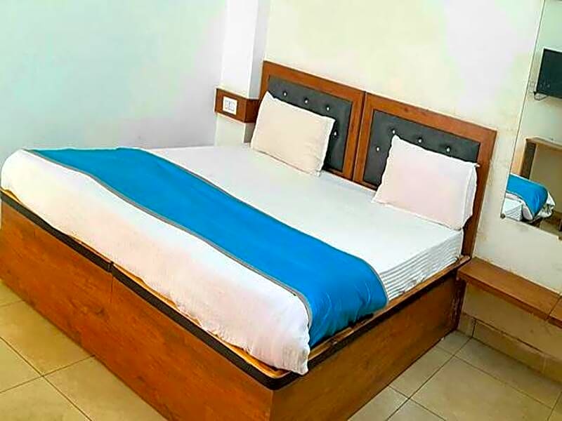 FabExpress Gulmohar Grande