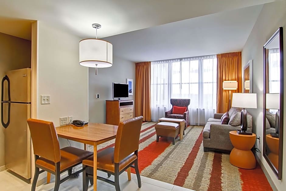 Homewood Suites By Hilton Cincinnati-Downtown