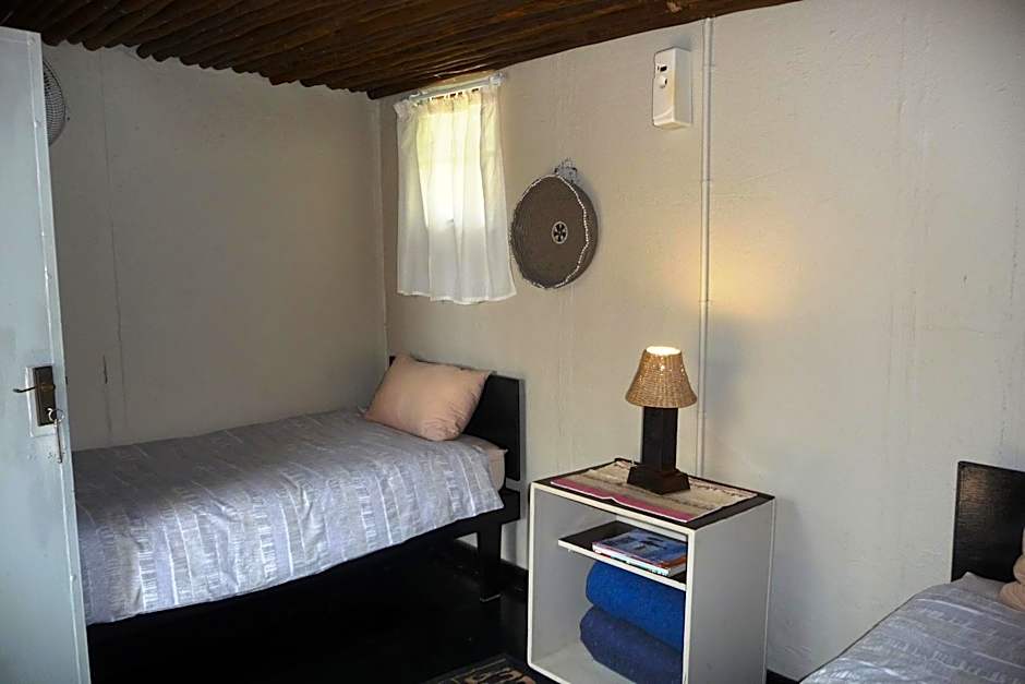 Isinkwe Bush Camp