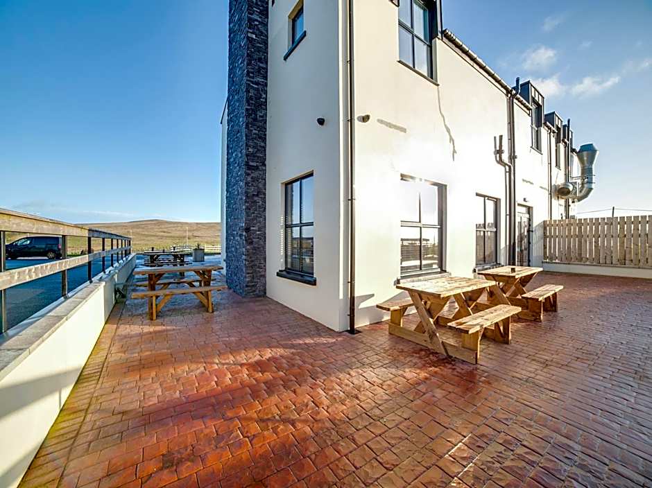 Standing Stones Lodge