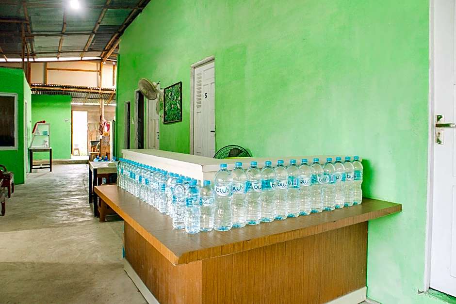 OYO 91051 Penginapan Pondok Ratu 354