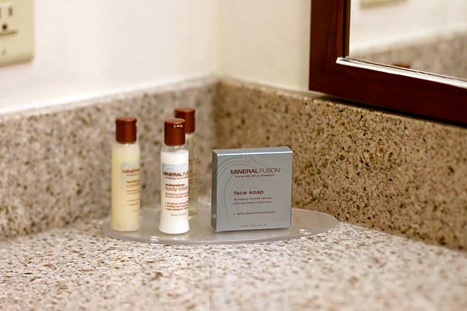 MainStay Suites Fitchburg - Madison