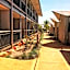 Spinifex Hotel
