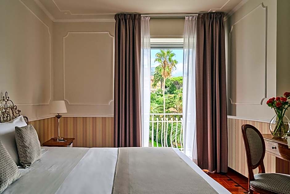 Photo 1 of 4 of Suite, Garden View