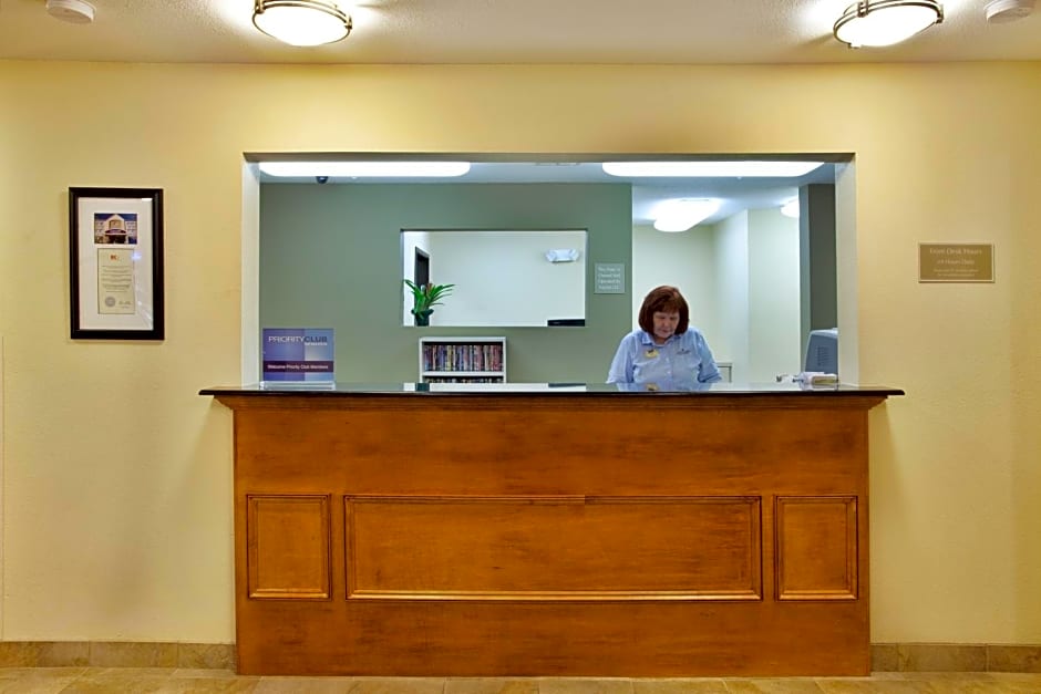 Candlewood Suites Lake Charles-Sulphur, an IHG Hotel