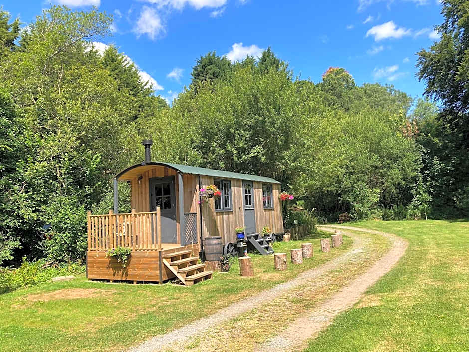 Photo 1 of 11 of Brook the Shepherd Hut