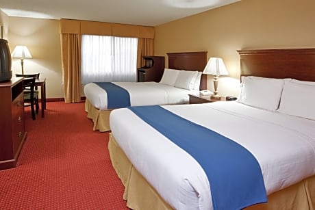 Two Queen Beds