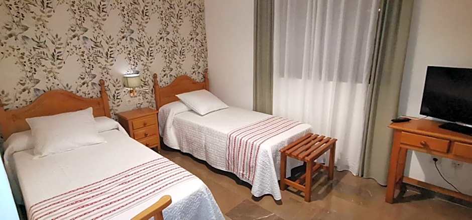 Foto 1 daripada 25 — 1 Double Bed or 2 Beds