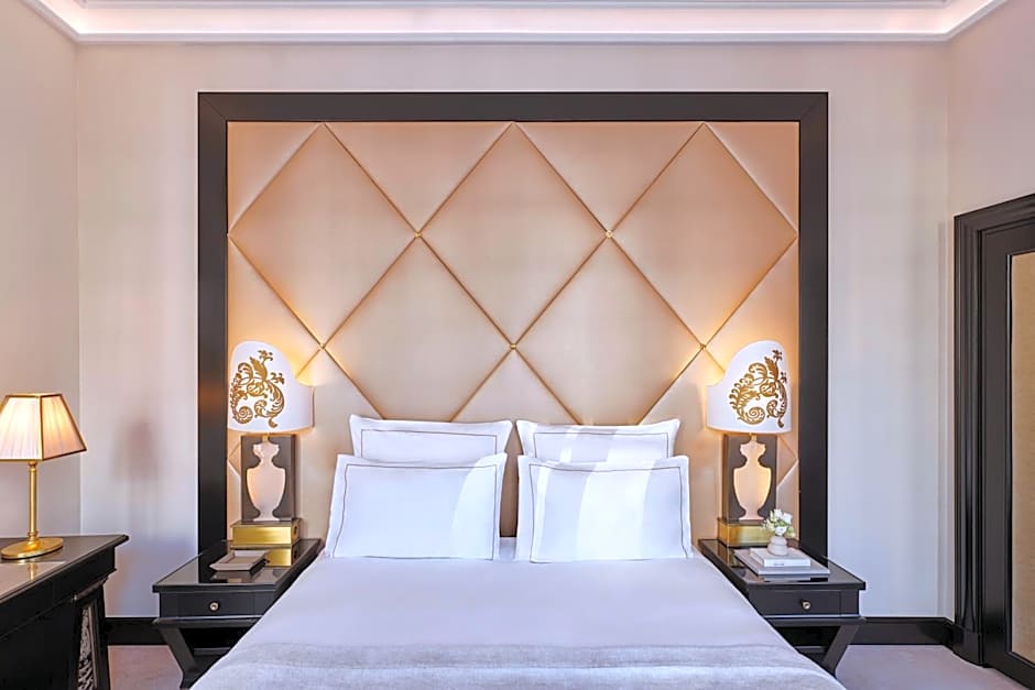 Hotel Barriere Le Fouquet's