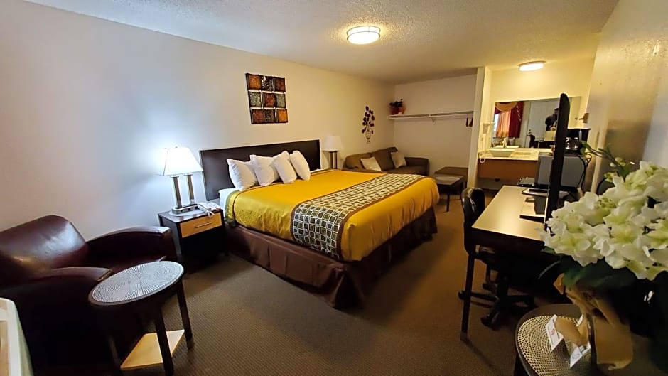 Motel West