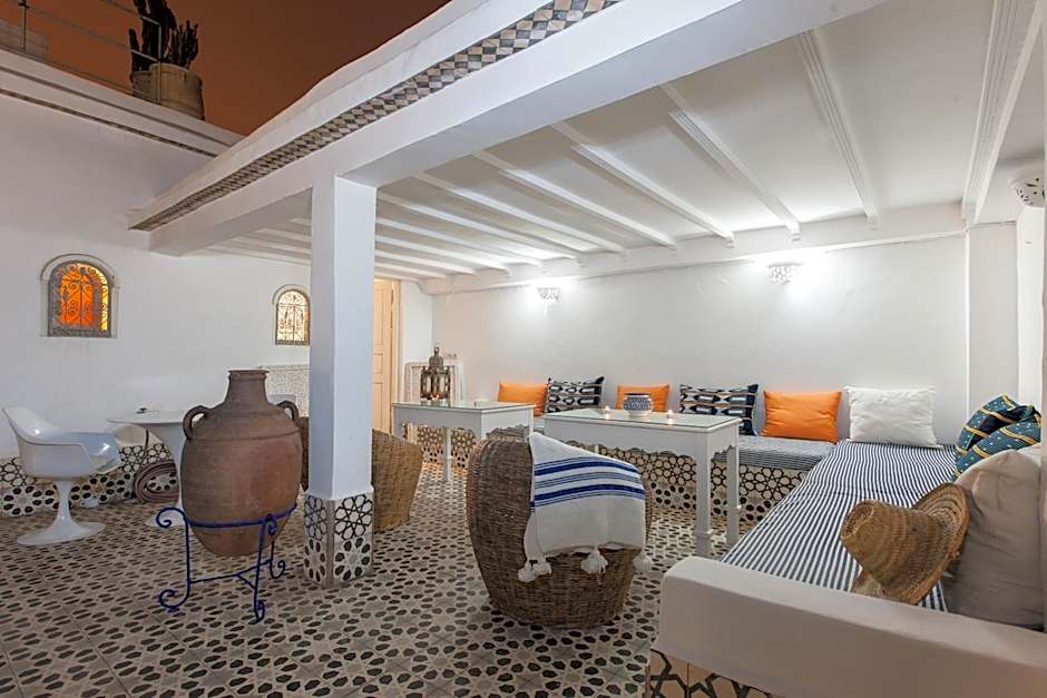 Riad Emotion