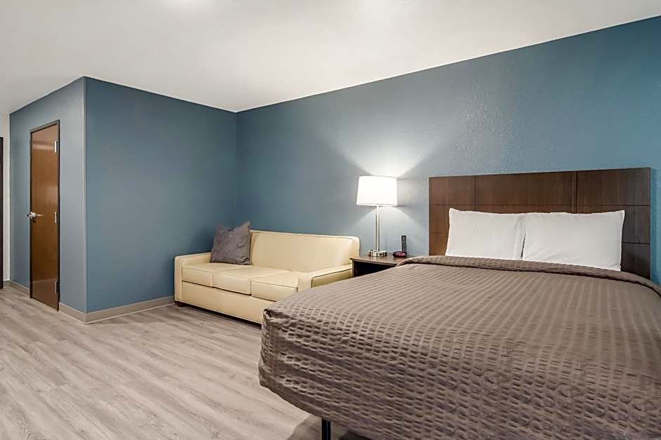 WoodSpring Suites Dearborn Detroit