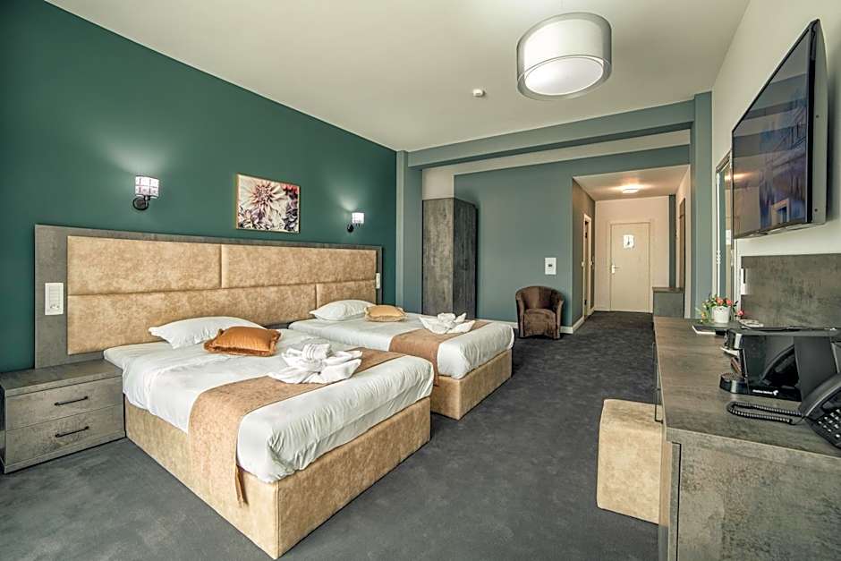 Hotel Nordic Twins & Wellness