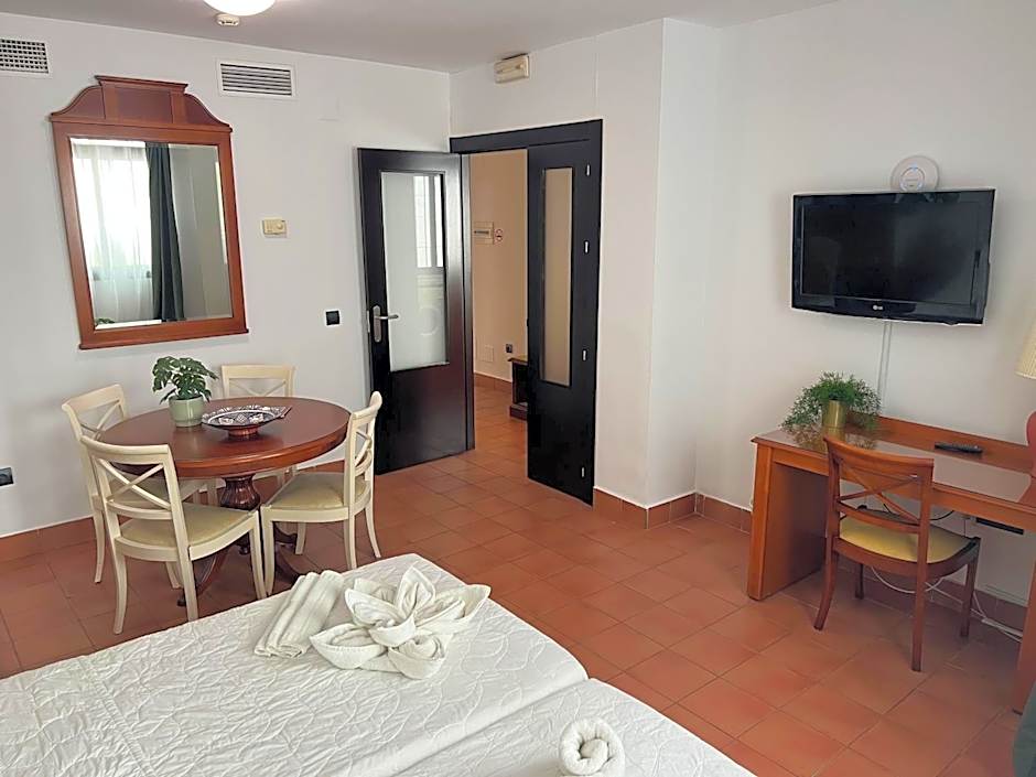 I AM La Posada Hotel and Apartment