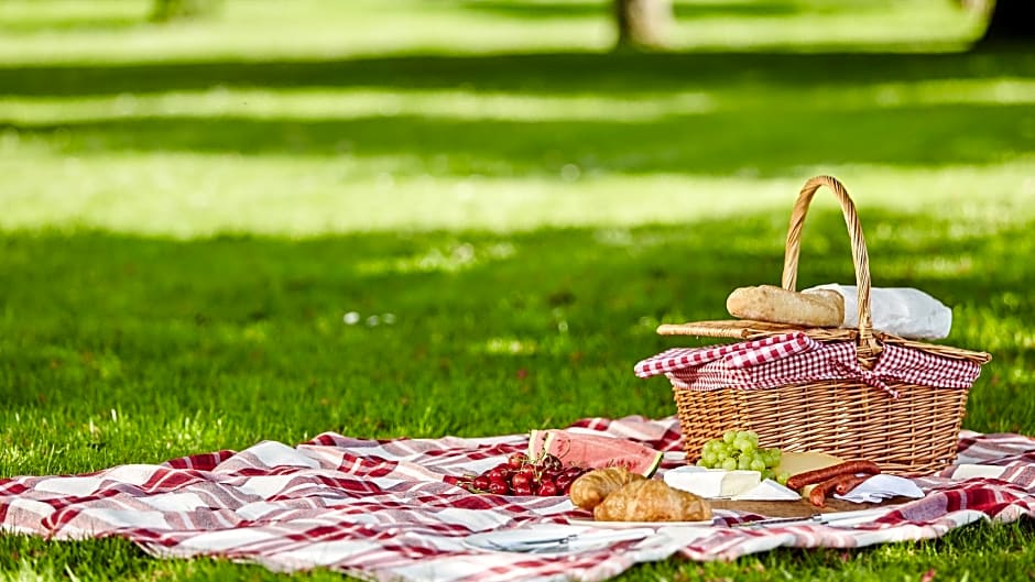 Holiday Inn Express London Gatwick Crawley By IHG