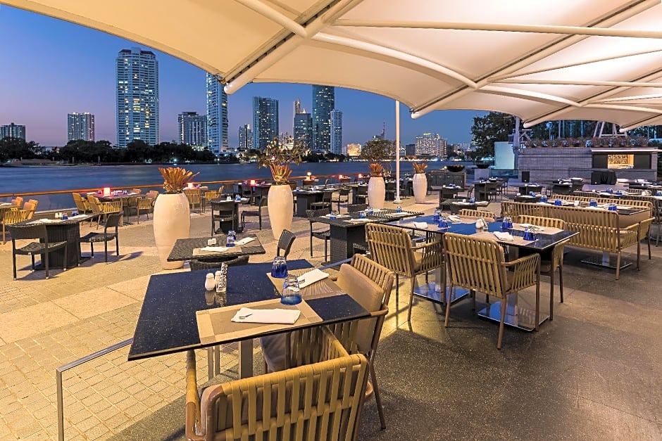 Chatrium Hotel Riverside Bangkok