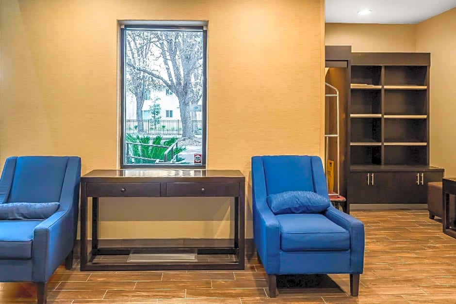 Comfort Suites San Jose Airport