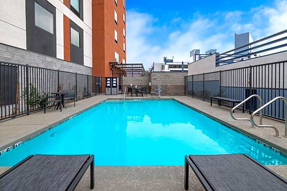 Atwell Suites Henderson - at the Pass By IHG