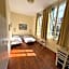Hotel Petit Royal