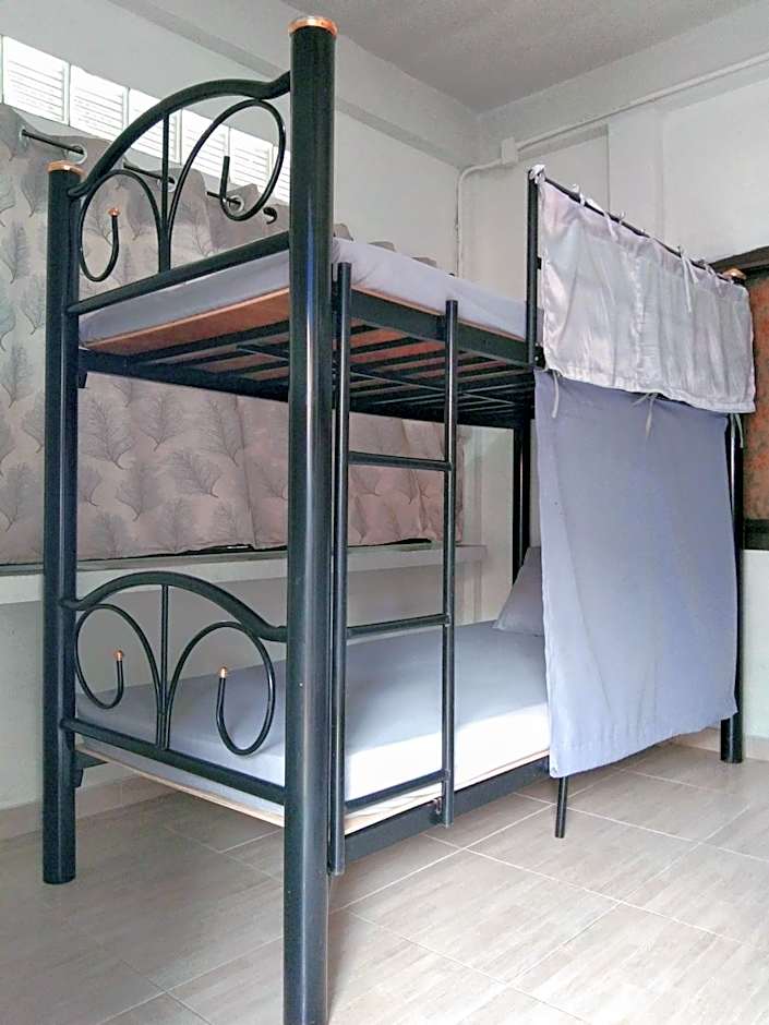 The Dreamcatcher Hostel Nathon SamuiSunset