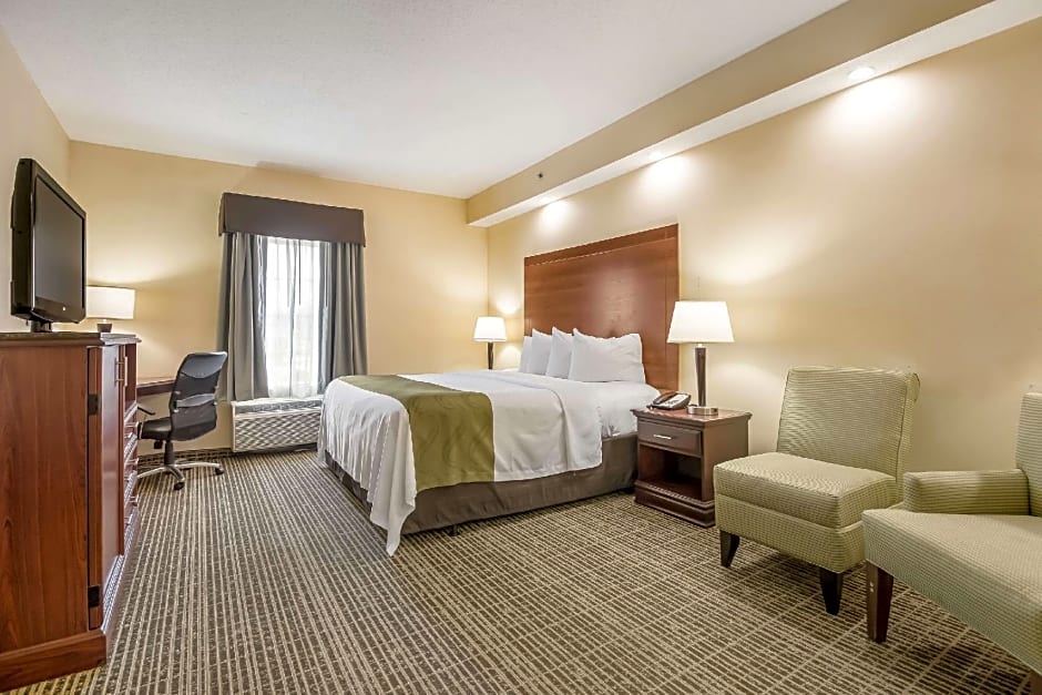 Quality Inn Oak Ridge