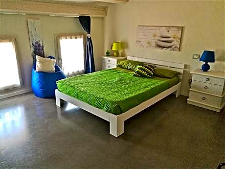 Double Room with Private External Bathroom