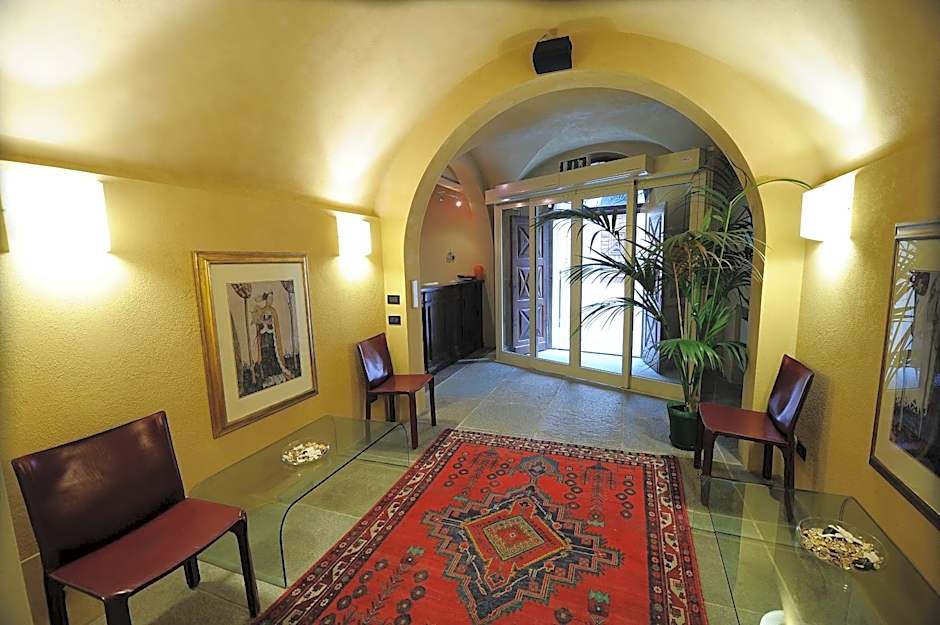Hotel Boutique Antiche Mura