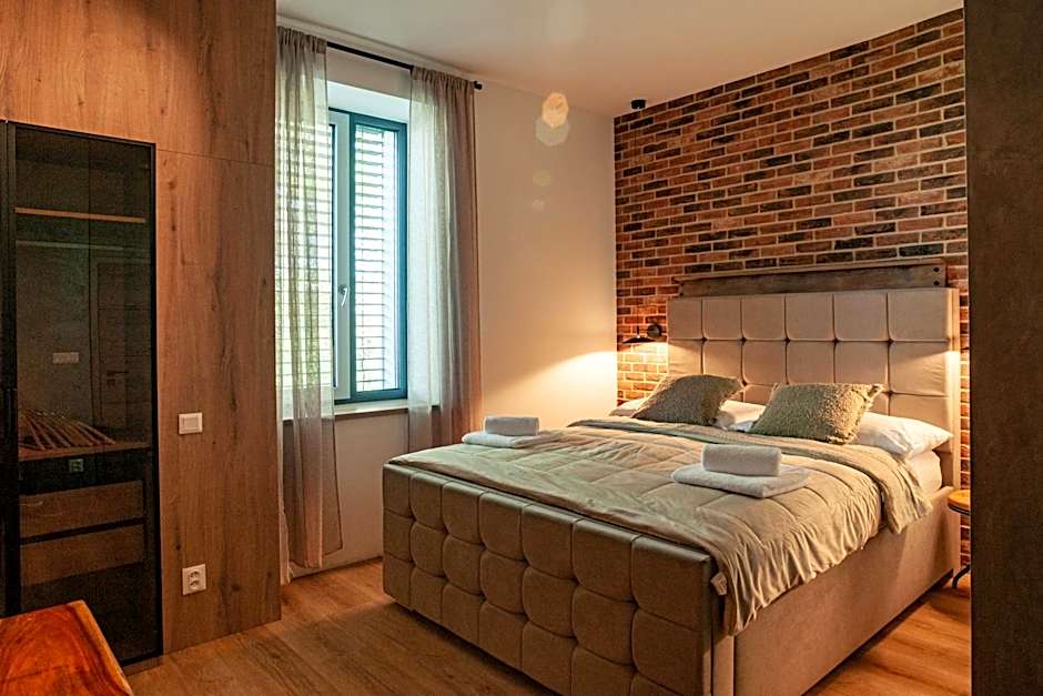 STING Residence Platan