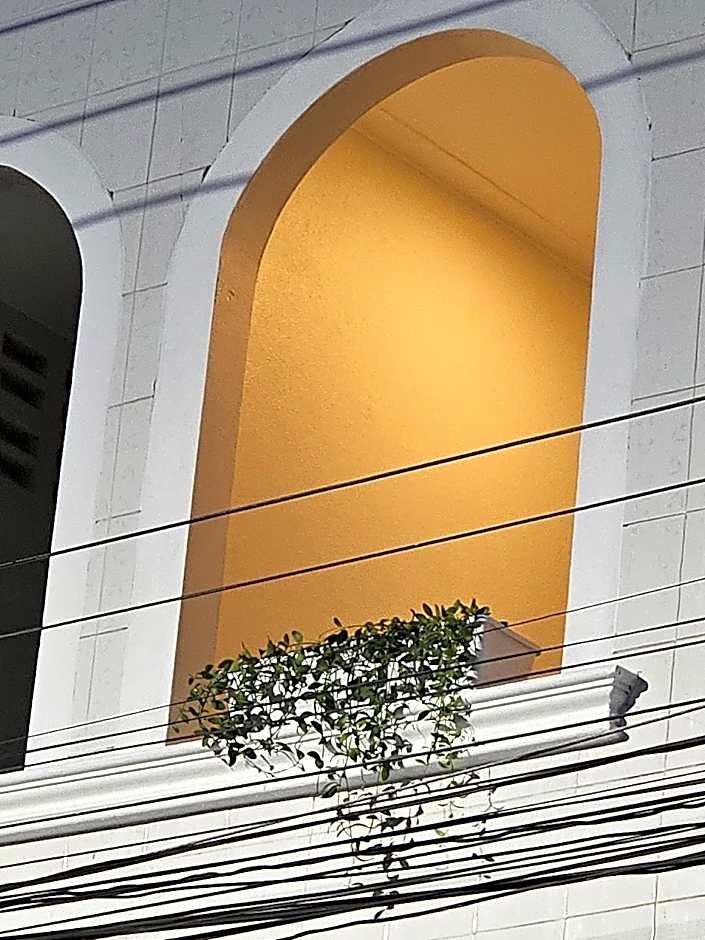 Get GuestHouse 2 (Sangsri 4)