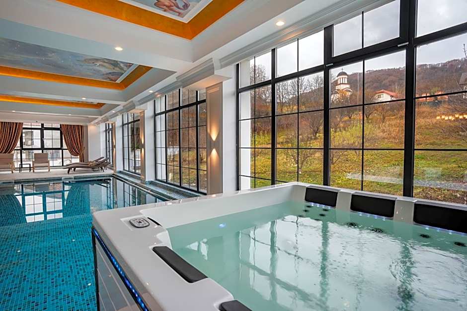 Hotel NOBLESSE Boutique&Spa