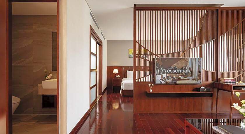 Orchids Saigon Hotel